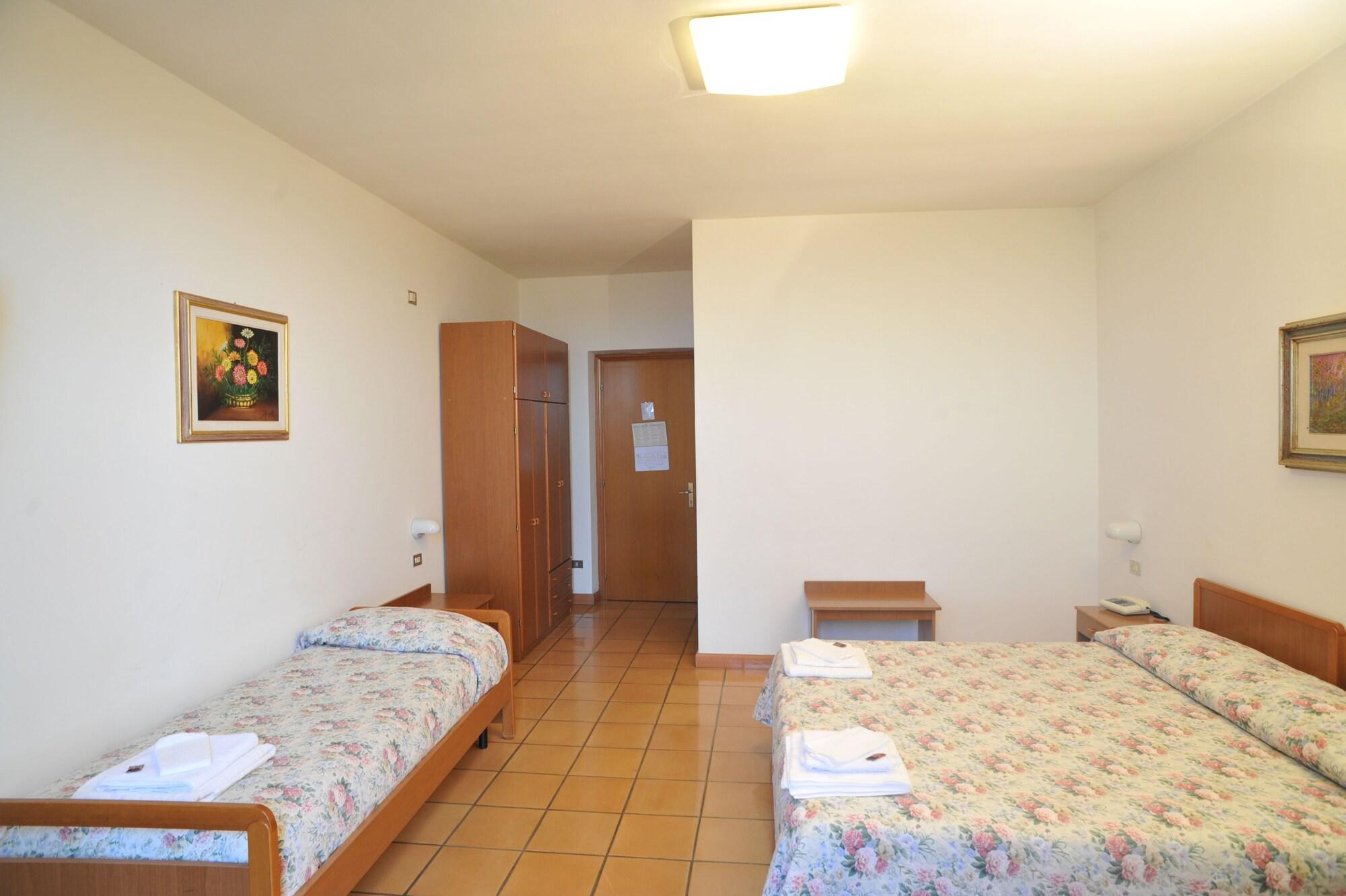 Albergo Ancajani Асизи Екстериор снимка