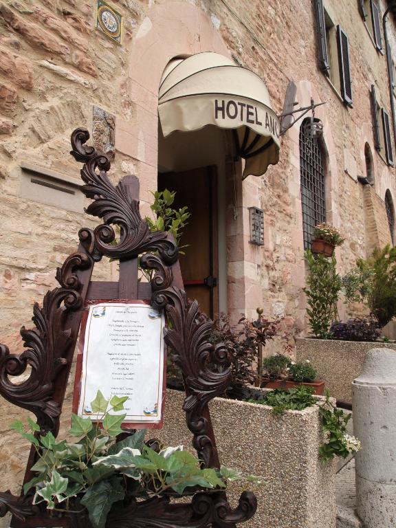 Albergo Ancajani Асизи Екстериор снимка