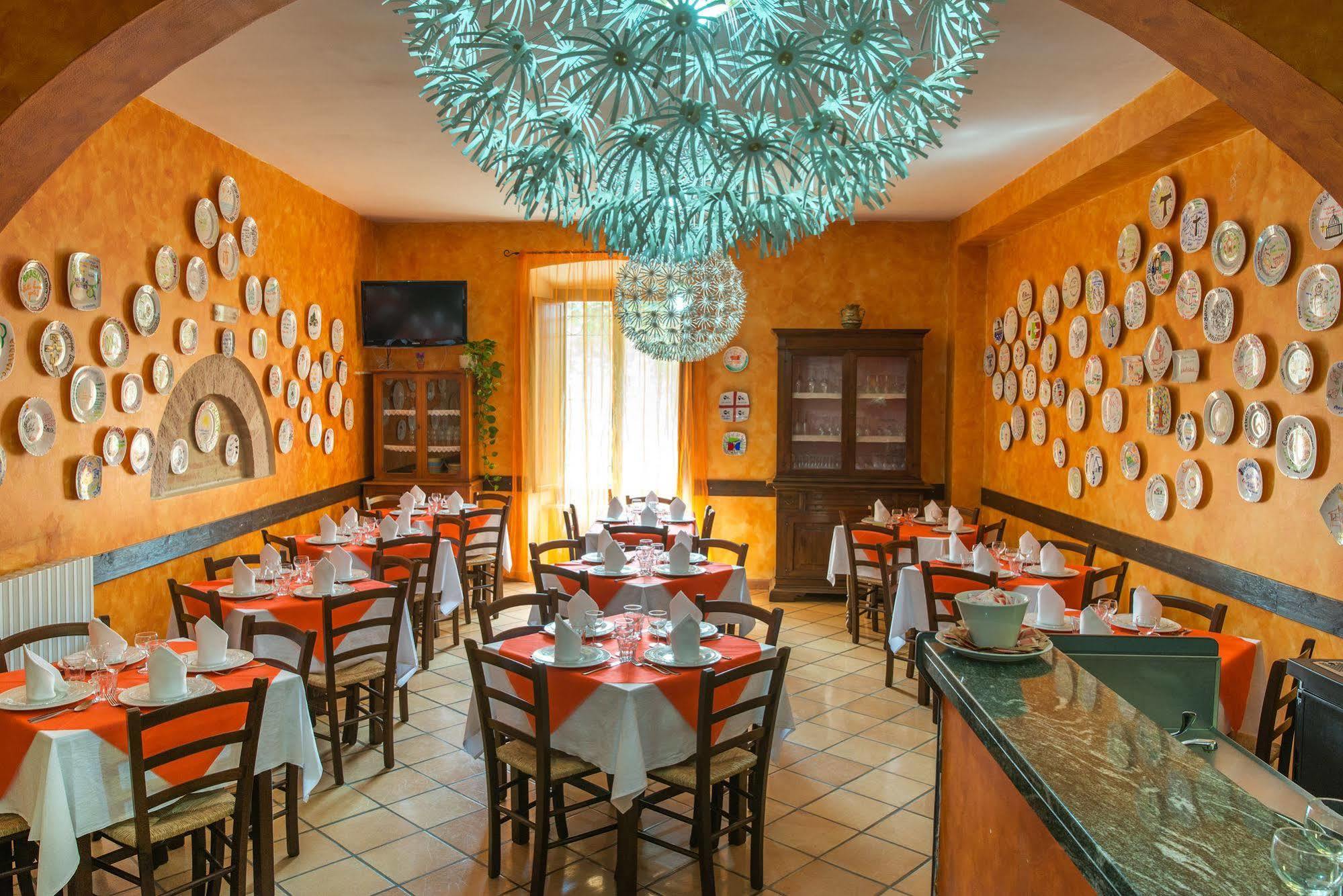 Albergo Ancajani Асизи Екстериор снимка