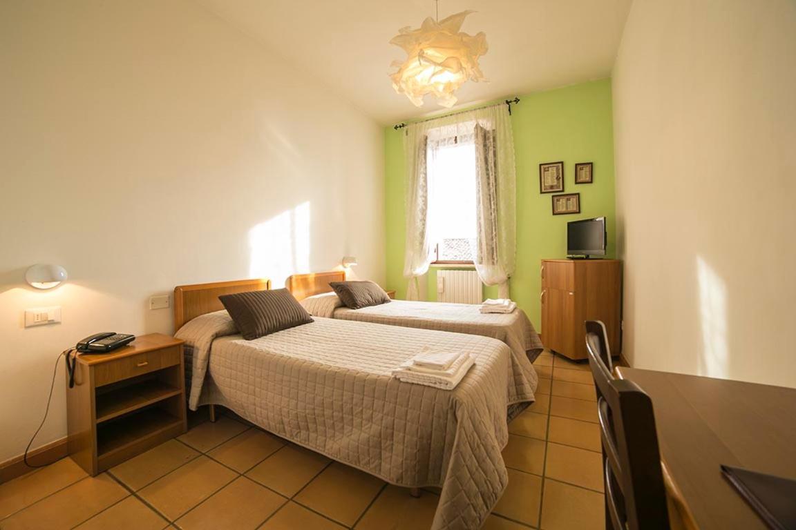 Albergo Ancajani Асизи Екстериор снимка